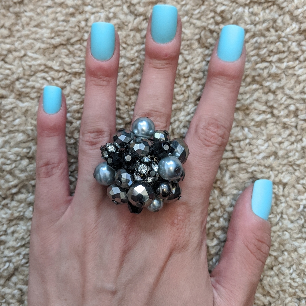 Silver Ring - Picture 4 of 4